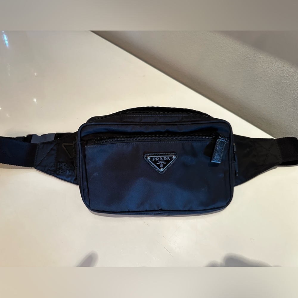 Prada re-nylon belt bag in black with receipt